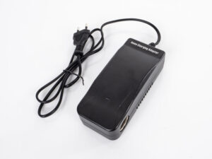 Adaptér pro chladicí box Carbest Van, 230 V