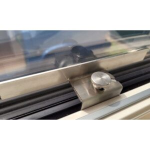 Zabezpečení bočních oken Secure Camper pro okna Dometic S7 velikost M rozměry (š × v × h) 18 × 2 × 2,3 cm