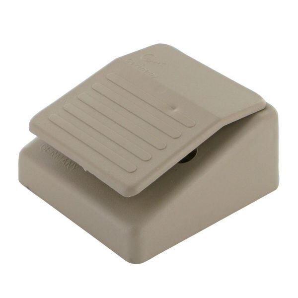 Nášlapný spínač Comet 12 V