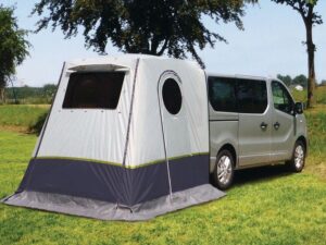 Předstan Reimo na zadní dveře Toyoty Hiace