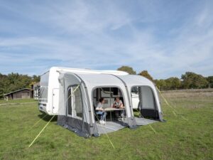 Podlážka k předstanu Reimo Ponza Air 390