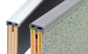 Ochranná lišta hrany stolu z PVC délka 25 m barva stříbrná