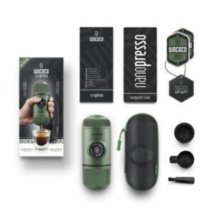 Přenosný kávovar Wacaco Nanopresso barva tmavě zelená