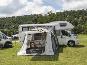 REIMO TENT Samostatně stojící nafukovací předstan TOUR BREEZE AIR Varianta: Montážní výška 250-280 cm