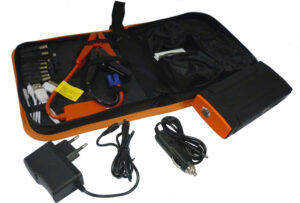 Multi-Powerbank: startér, nabíječka, powerbanka, startovací proud max. 600 A