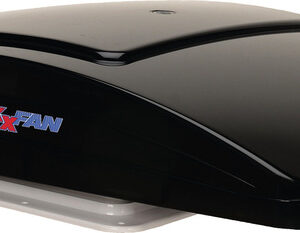MaxxAir Střešní ventilátor MaxxFan DELUXE s krytem proti dešti Barva: Černá
