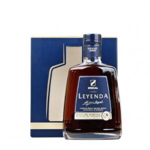 Brugal LEYENDA Selección Homenaje 38% 0,7 l